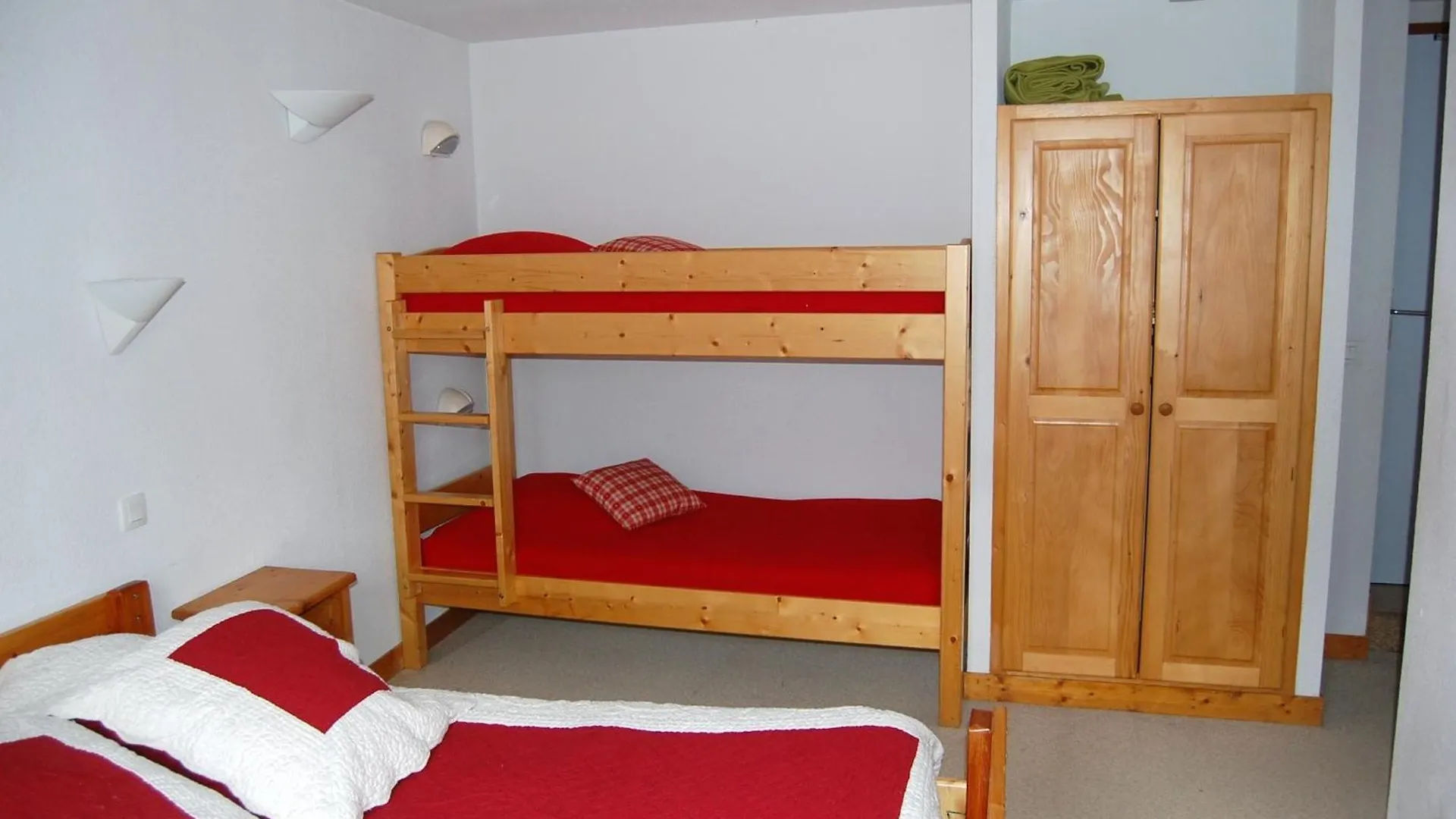 Village De Vacances Chalet La Vigogne Peisey-Nancroix 0*,